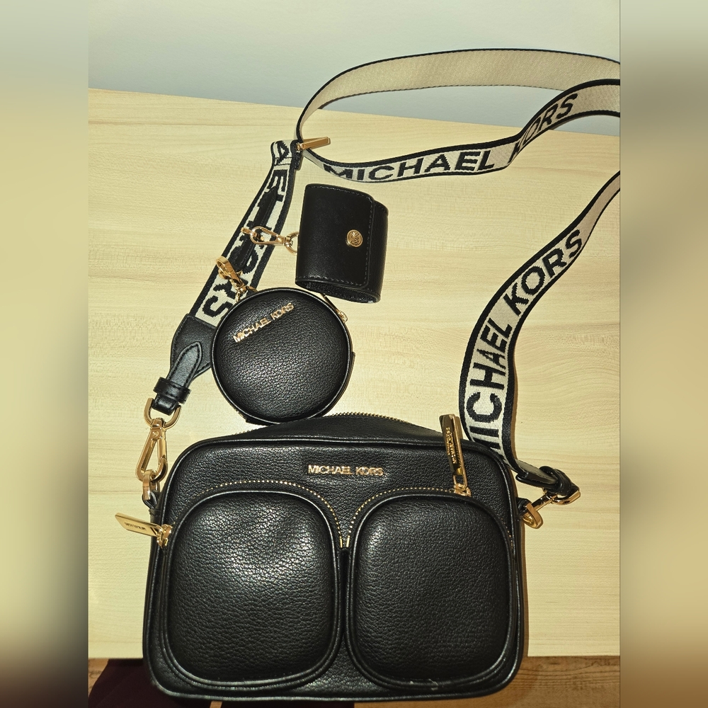 Michael Kors Crossbody